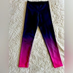 WOMENS SIZE MEDIUM NIKE pro LEGGINGS Hyperwarm